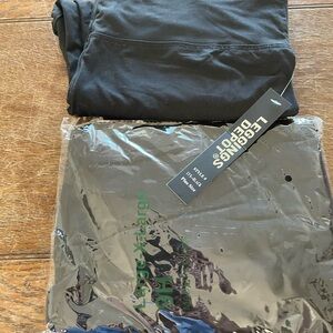 Black Leggings (2 pair; Large)